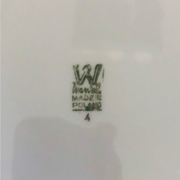 Vintage Wawel Poland Rose Garden 10 1/2" Dinner Plate - Picture 6 of 6